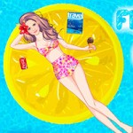 Игра Летние одевалки